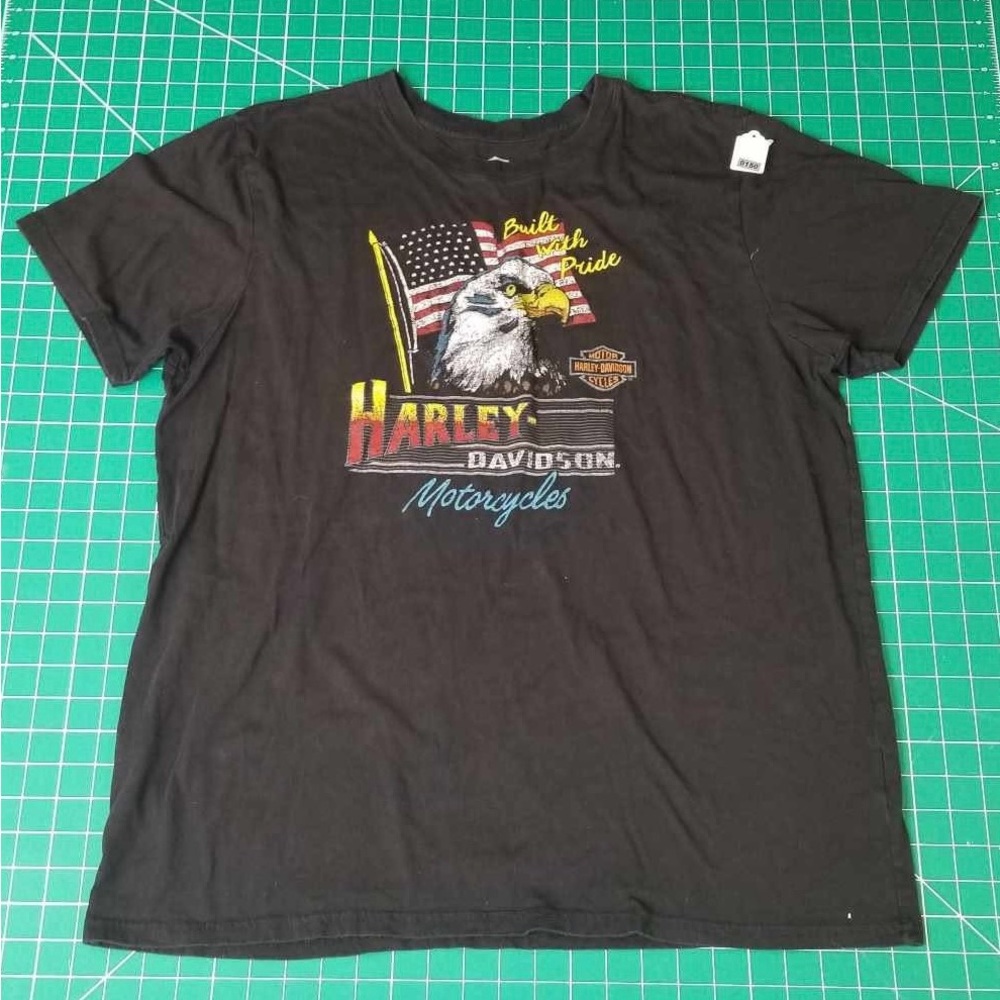 Harley-Davidson Black Tee with Eagle and Flag Design